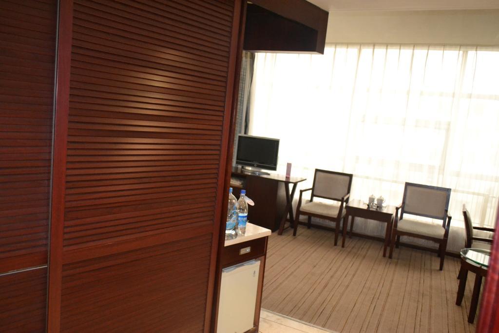Datong Jinhe Kailong Hotel Экстерьер фото